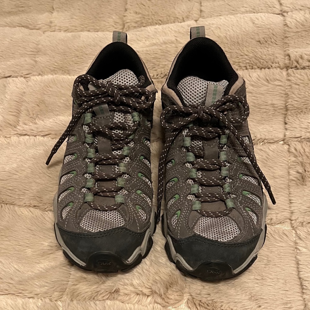 Oboz Sawtooth Low Waterproof Hiking Shoes -- Women's Size 6.5